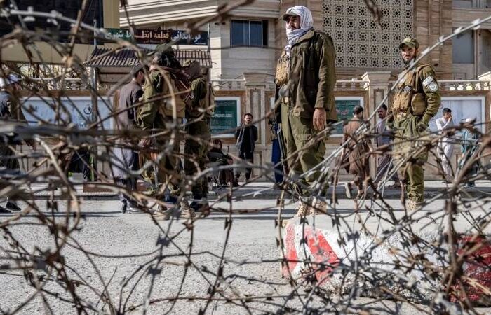 حمله انتحاری به وزارت شهرسازی افغانستان