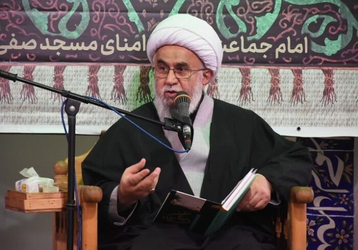 حضرت علی(ع) اسوه احیای قرآن و عترت است