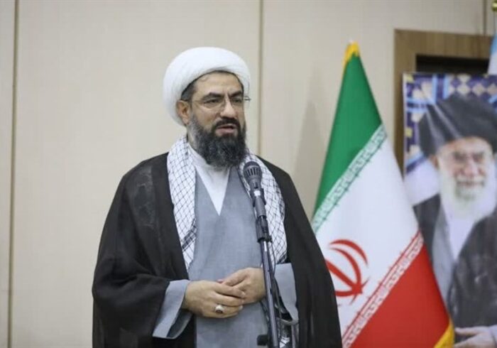 شهید رئیسی هرگز گزارش های سطحی به مردم نداد
