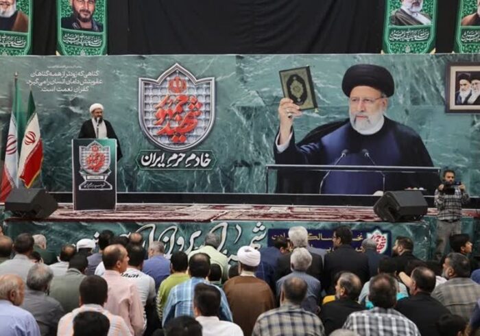 شهید رئیسی در شرایط سخت اقتصادی قبول مسئولیت کرد