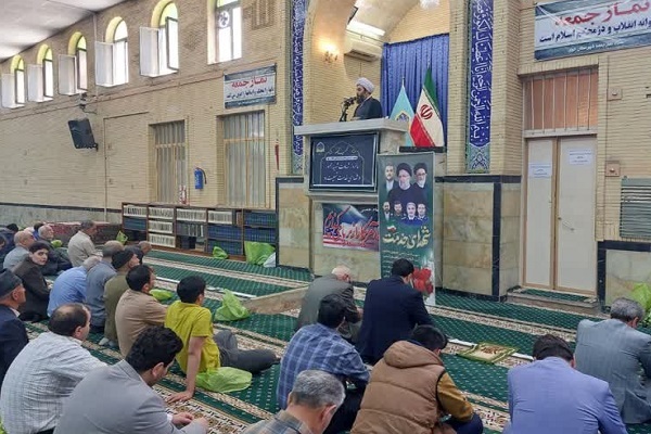 ترامب با ادبیات توهین‌آمیز به‌دنبال تضعیف روحیه مردم است