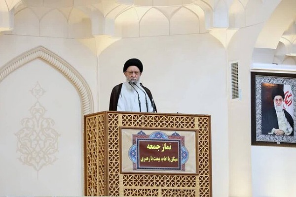 آینده علمی، صنعتی و درمانی کشور به دانش هسته‌ای وابسته است