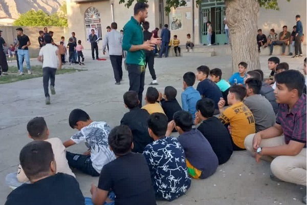 جذب دانش‌آموزان به کانون‌های قرآنی مساجد کرمانشاه 