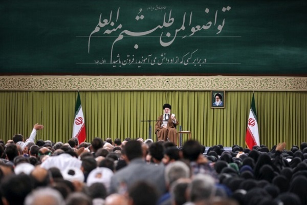 دیدار جمعی از معلمان کشور با رهبر معظم انقلاب آغاز شد