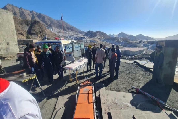 پایان عملیات امدادی حادثه معدن کوشک بافق/هیچ فردی محبوس نشده است