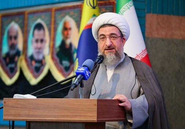 نماز اساسی‌ترین راه نجات انسان از اضطراب‌های نفسانی است