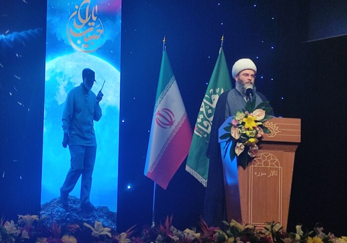 تصویر تازهای از انسان تراز انقلاب اسلامی ارائه شود تصویر تازهای از انسان تراز انقلاب اسلامی ارائه شود