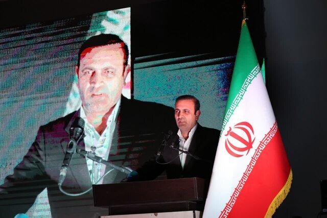 نشست فعالان سیاسی و اجتماعی چهارمحالوبختیاری با حضور رییس جمهور برگزار شد نشست فعالان سیاسی و اجتماعی چهارمحالوبختیاری با حضور رییس جمهور برگزار شد