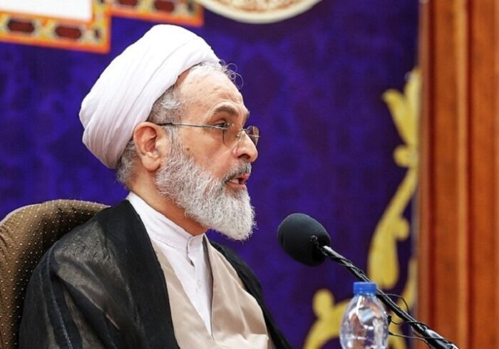 تلفیق اخلاق و معنویت با علم از ویژگی‌های استاد مهدوی راد است