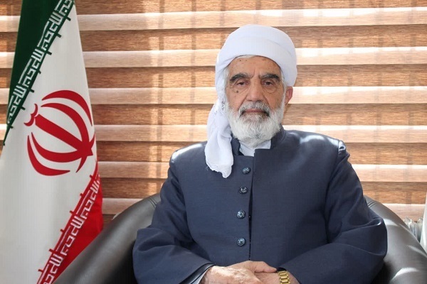 مسئولان رفاه مردم را در اولویت قرار دهند