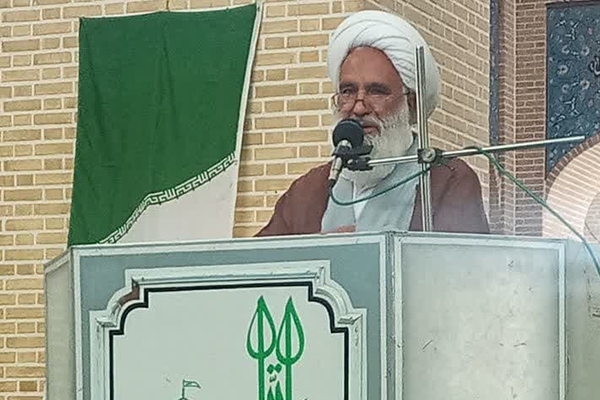 مکتب سلیمانی الگوی زندگی جوانان باشد