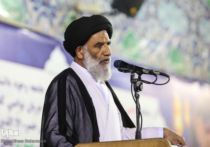 قیمت‌گذاری خودسرانه در نظام اسلامی قابل قبول نیست