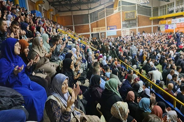 شبی با قرآن در شهر «کاکانی» بوسنی وهرزگوین + فیلم