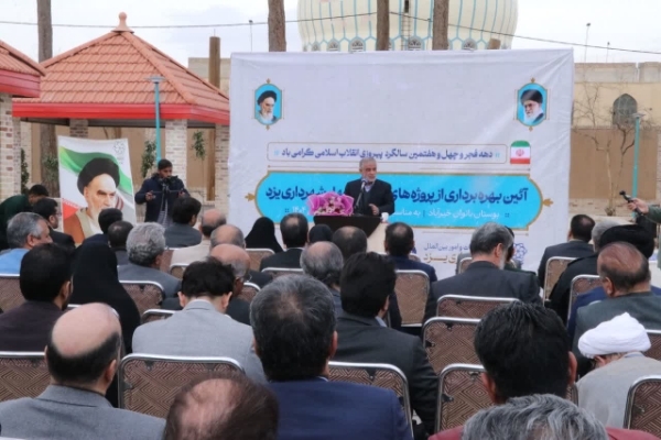 ملت ایران مستحق بهترین خدمات هستند