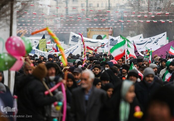 ۲۲ بهمن روز شکست استکبار جهانی در برابر اراده ملت است