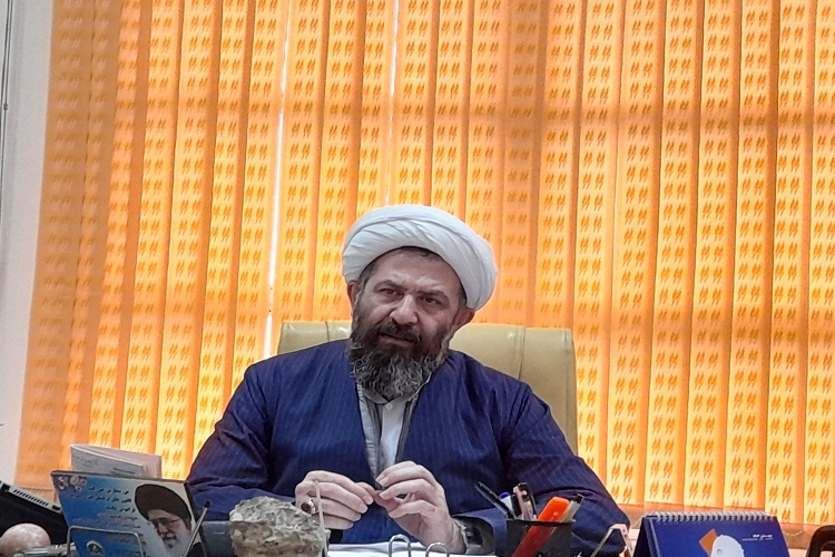 تقویت جایگاه مسجد با اجرای طرح «محراب» در همدان