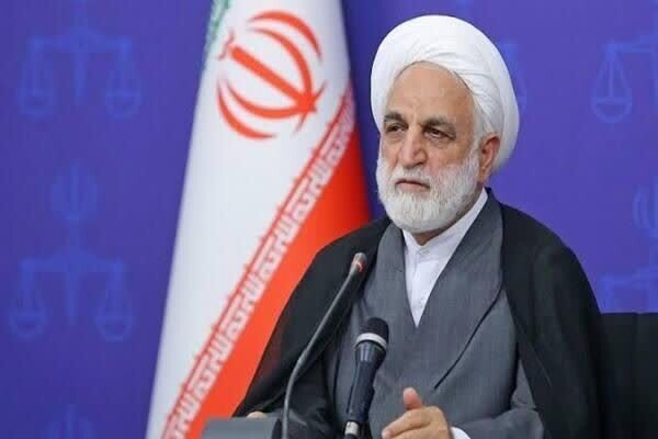 باید مشخص شود اشکالات در خدمت‌رسانی به مردم، از فرد است یا ساختار