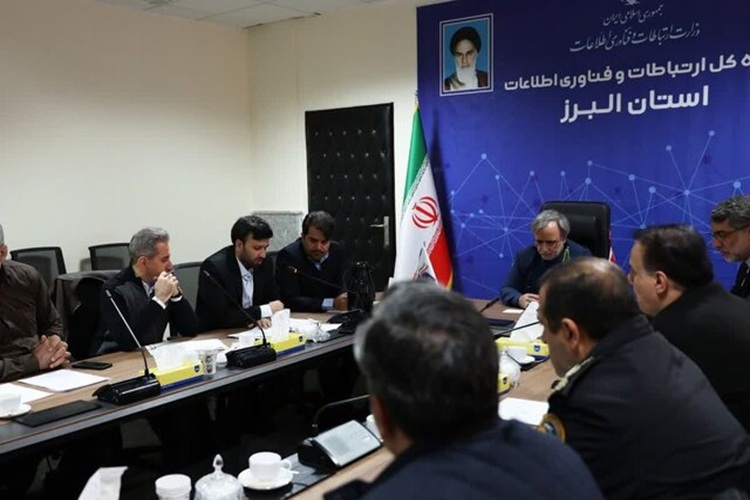 دشمن از فضای مجازی به‌عنوان ابزار جنگ روانی استفاده می‌کند