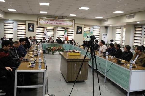 تقابل انقلاب اسلامی با استکبار، تقابل حق و باطل است