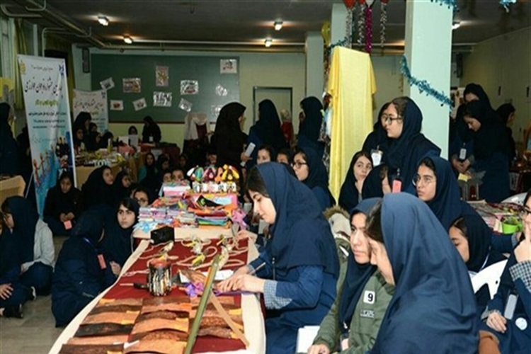 بازارچه دانش‌آموزی البرز؛ تمرین عملی کارآفرینی و مهارت‌آموزی برای نسل آینده