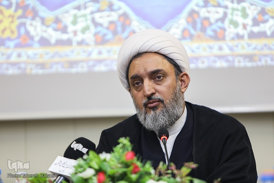 پژوهش مهم‌ترین سلاح روحانیت در جنگ روایت‌ها است