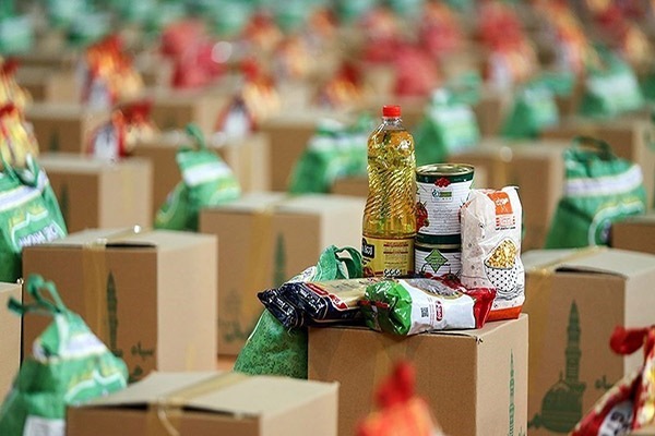 توزیع ۱۰ هزار بسته معیشتی ویژه ماه رمضان در کرمانشاه