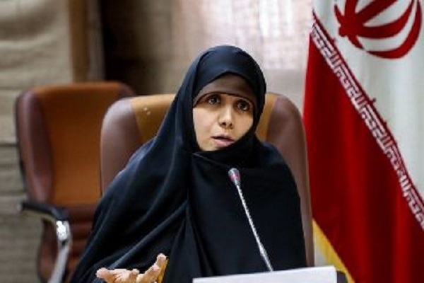 قدرت نرم زنان انقلابی؛ وقتی نماز مسیر کنشگری و پایداری می‌سازد