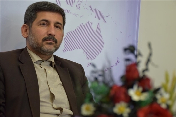 انقلاب اسلامی حاصل همراهی امت، امامت و مکتب بوده است