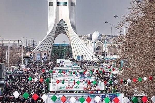 اجرای مراسم ویدئو مپینگ در برج آزادی