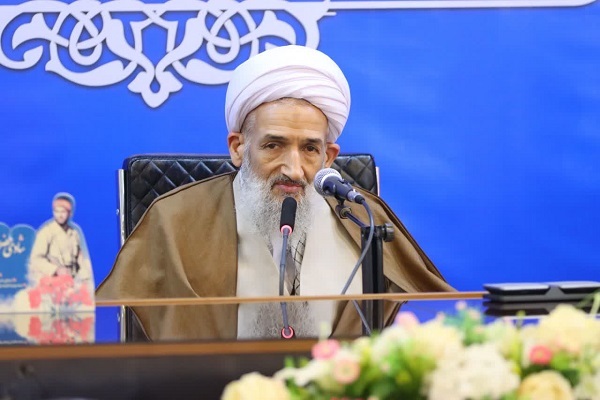 خلأ معنویت ریشه بسیاری از آسیب‌های اجتماعی است