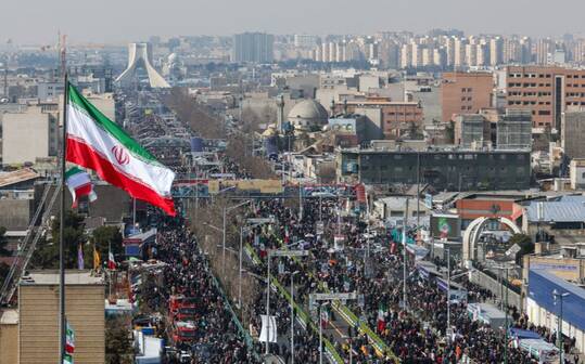 راهپیمایی ایرانیان در چهل و هفتمین سالگرد پیروزی انقلاب