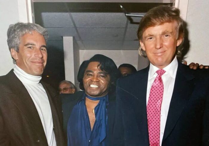 روایت تکان‌دهنده قربانی اپستین از مشت ترامپ