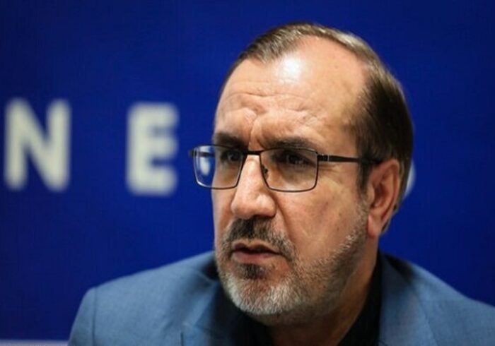 تامین امنیت شغلی کارگران نباید در حد شعار باشد