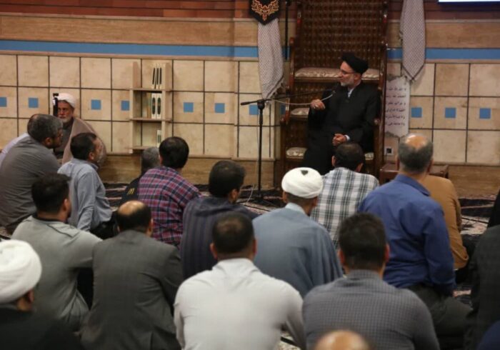 جبهه حق به برکت امام رضا(ع) شکست‌ناپذیر است