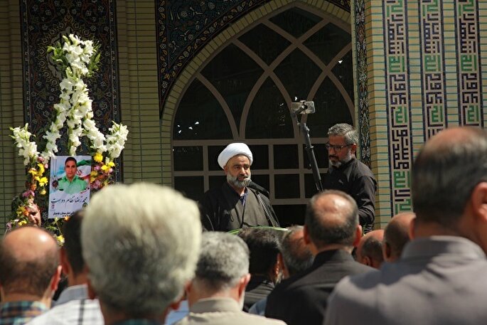 انتقام خون مطهر شهدا را از تروریست‌های جانی خواهیم گرفت+ عکس