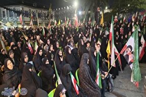 امروز شاهد منزوی شدن آمریکا در سطح جهان هستیم