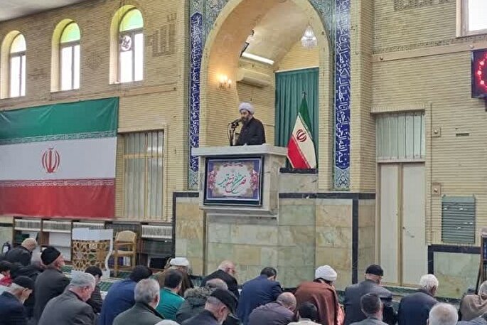 ضرورت برخورد با احتکارگران و دانه‌درشت‌های اقتصادی
