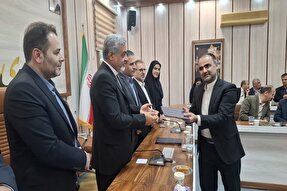 معلمی رسالتی ماندگار در تربیت جامعه است
