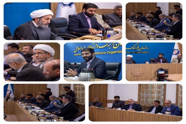 شکست حصر رسانه‌ای از میدان انقلاب تا قلب پاریس