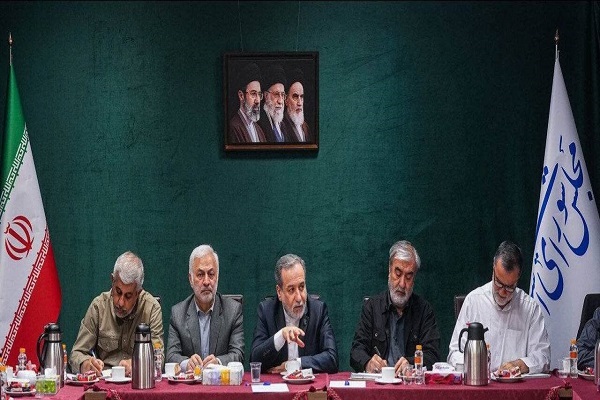 حضور وزیر امور خارجه در جلسه کمیسیون امنیت ملی مجلس