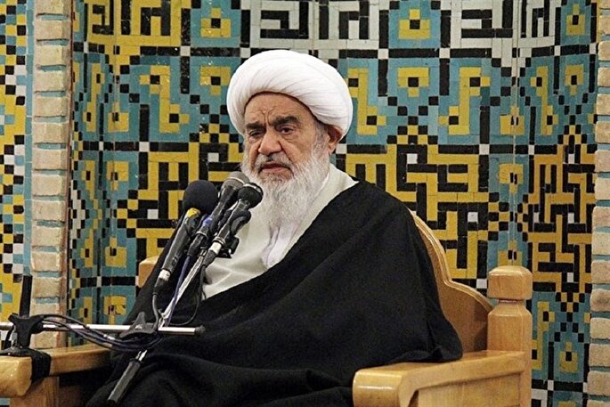 انسان فطرتاً سعادتمند است یا شقاوتمند