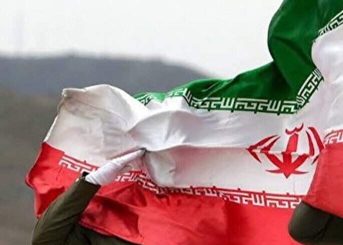 باید به سیاست‌های حاکمیتی نظام اعتماد کنیم