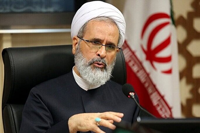 بعثت انقلابی ملت ایران را در همه میدان‌ها صیانت و عمق بخشیم