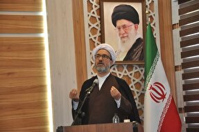 تقویت نقش استاد در تربیت نسل آینده، می‌تواند راهگشای بسیاری از مسائل باشد