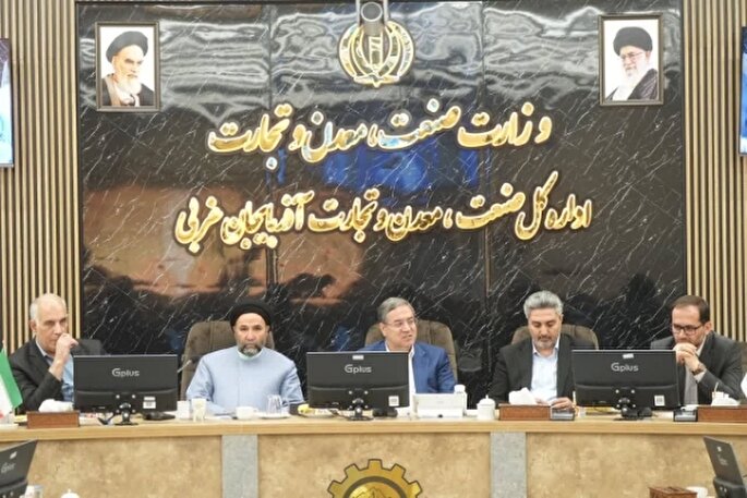 تأکید استاندار آذربایجان‌غربی بر تشدید نظارت و مدیریت بازار