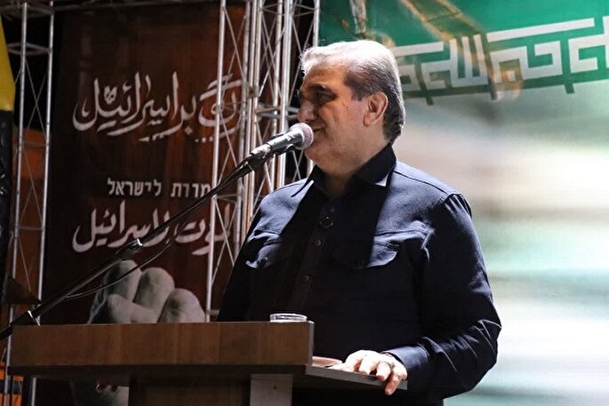 میدان، دیپلماسی و مردم در یک جبهه قرار دارند