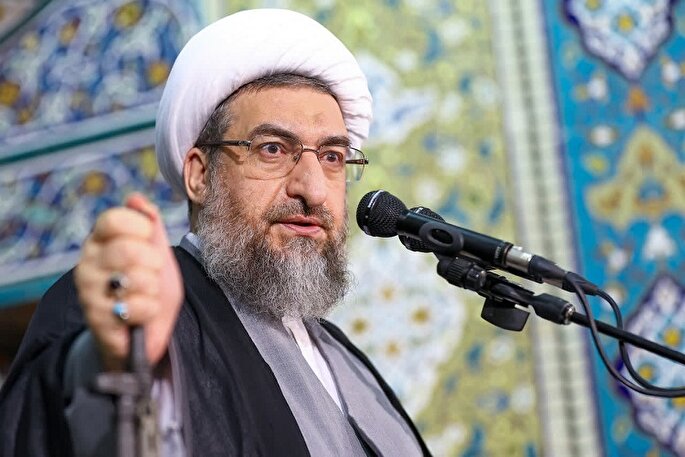 اجازه ماجراجویی کشورهای منطقه در خلیج فارس را نمی‌دهیم