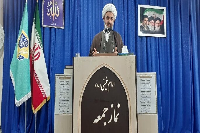 پرداخت به‌موقع زکات هم‌ردیف با اقامه نماز است