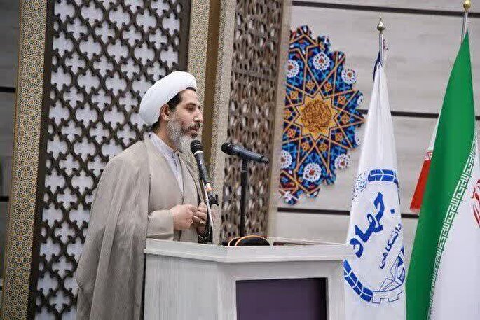 نقش‌پذیری اجتماعی دانشگاهیان در دفاع از وطن حائز اهمیت است