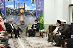 رفت‌وآمد مسئولان و علمای ایران و عراق توطئه دشمن را خنثی می‌کند
